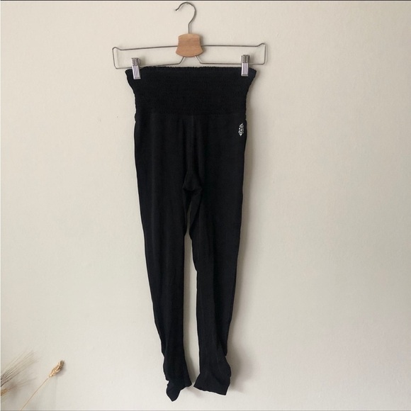 Free People Movement Smock It To Me Leggings in Black Size Small - Picture 2 of 10